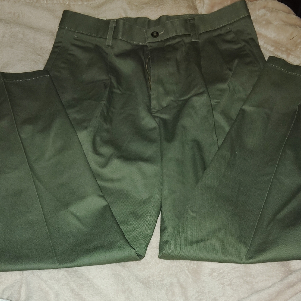 Dockers Olive Green Chinos for Men